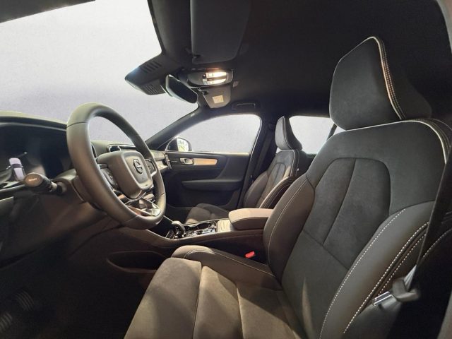 VOLVO XC40 B3 AUTOMATICO PLUS BLACK EDITION - foto 8