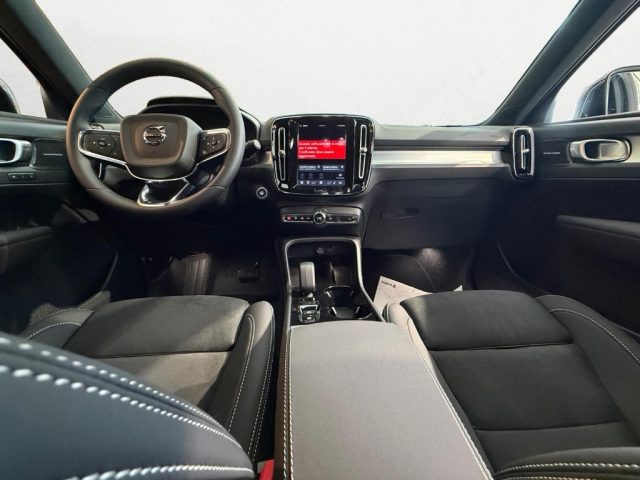 VOLVO XC40 B3 AUTOMATICO PLUS BLACK EDITION - foto 10