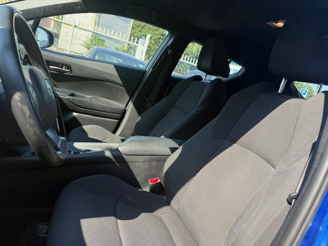 TOYOTA C-HR 1.8 HYBRID E-CVT BUSINESS - foto 8