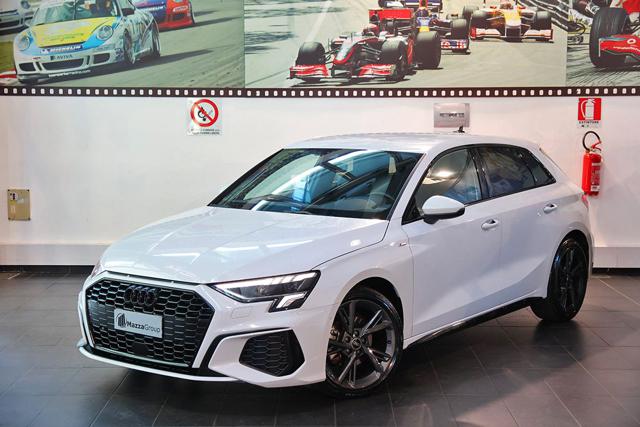 AUDI A3 Bianco Ghiaccio metallizzato