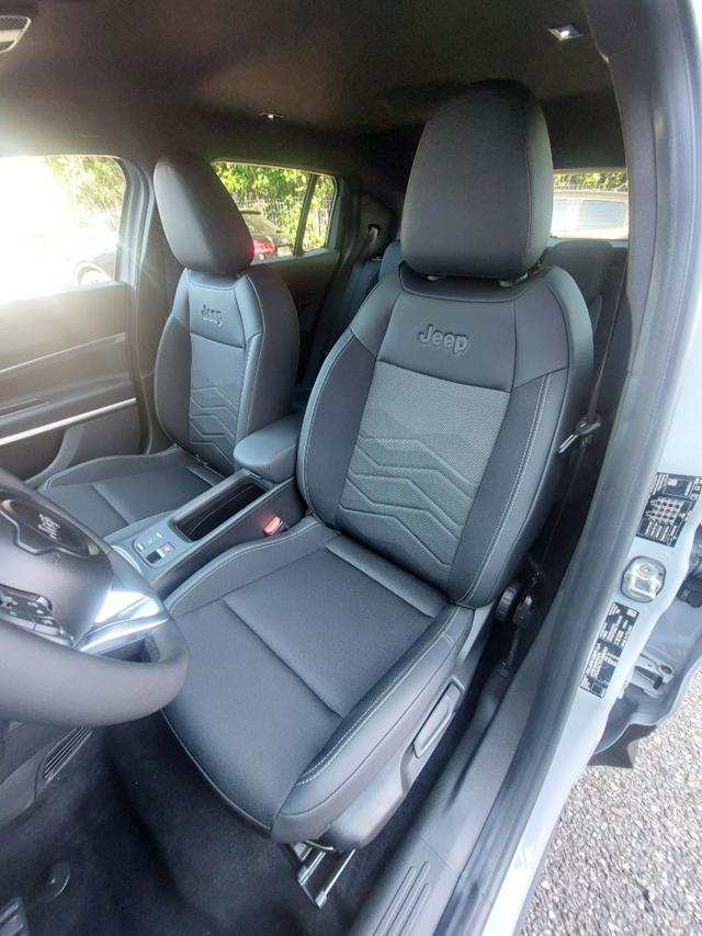 JEEP AVENGER 1.2 TURBO 110 CV MHEV SUMMIT KM. - foto 9