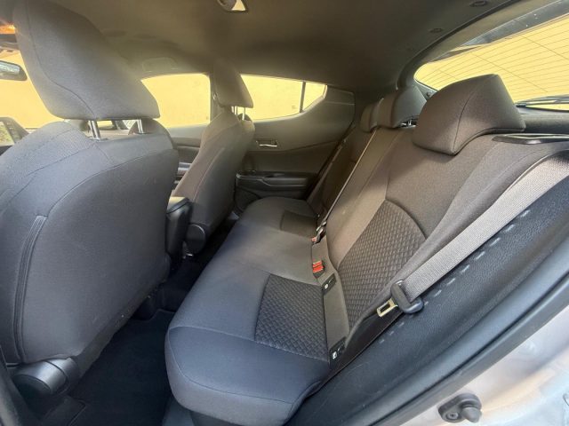 TOYOTA C-HR 1.8 HYBRID E-CVT BUSINESS - foto 9