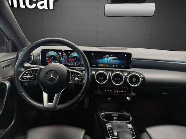 MERCEDES-BENZ A 220 AUTOMATIC SPORT - foto 11