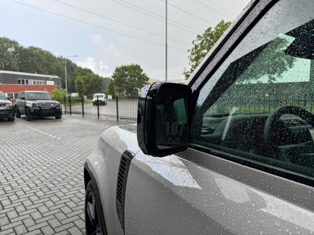 LAND ROVER DEFENDER 110 3.0D I6 350 CV AWD AUTO X-DY - foto 23