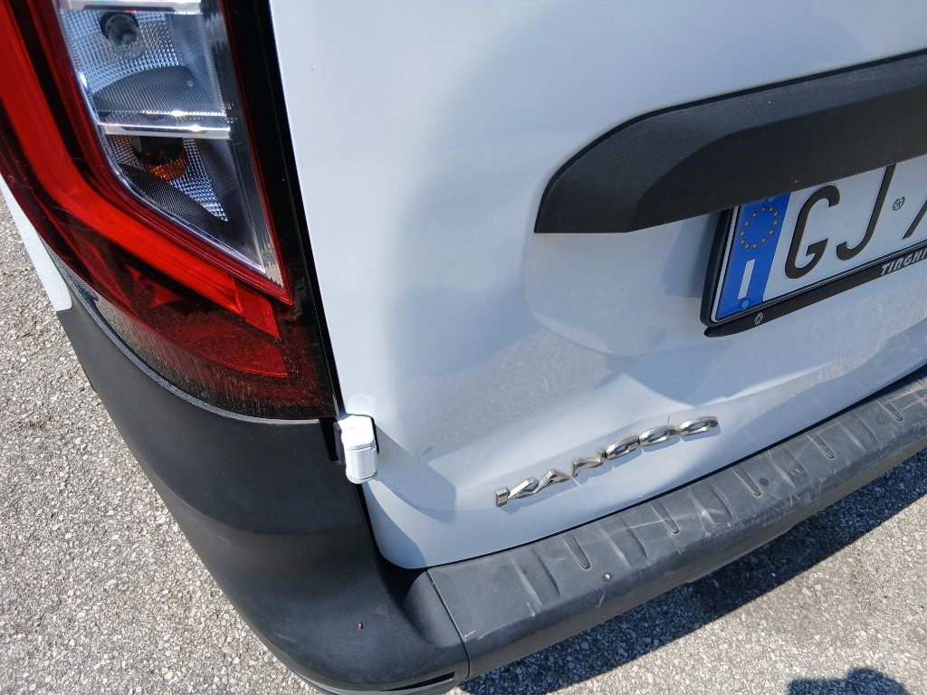 Bild von RENAULT Kangoo 1.5 Blue dCi 75 CV VAN del 04/2022 km 111024