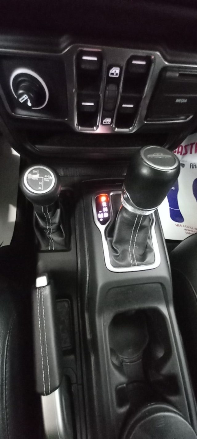 JEEP GLADIATOR 3.0 DIESEL V6 OVERLAND - foto 16