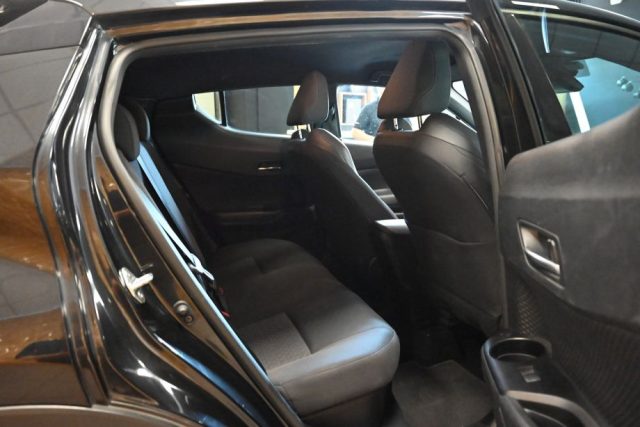 TOYOTA C-HR 1.8 HYBRID GR SPORT 2WD E-CVT AU - foto 26