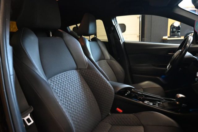 TOYOTA C-HR 1.8 HYBRID GR SPORT 2WD E-CVT AU - foto 31