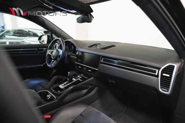 PORSCHE CAYENNE COUPE 4.0 GTS TIPTRONIC - foto 10