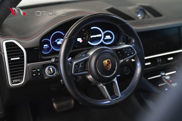 PORSCHE CAYENNE COUPE 4.0 GTS TIPTRONIC - foto 18