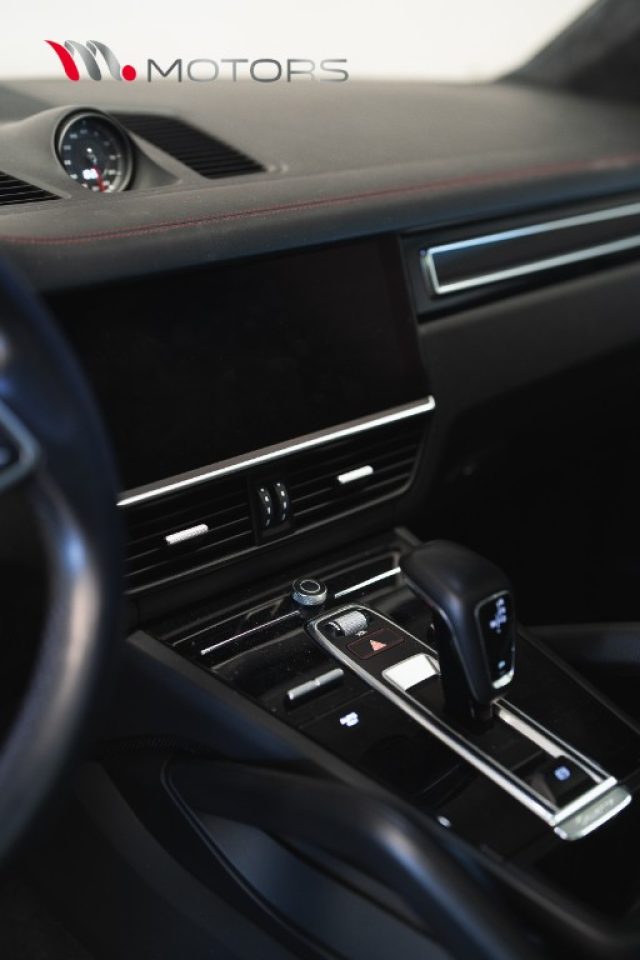PORSCHE CAYENNE COUPE 4.0 GTS TIPTRONIC - foto 21