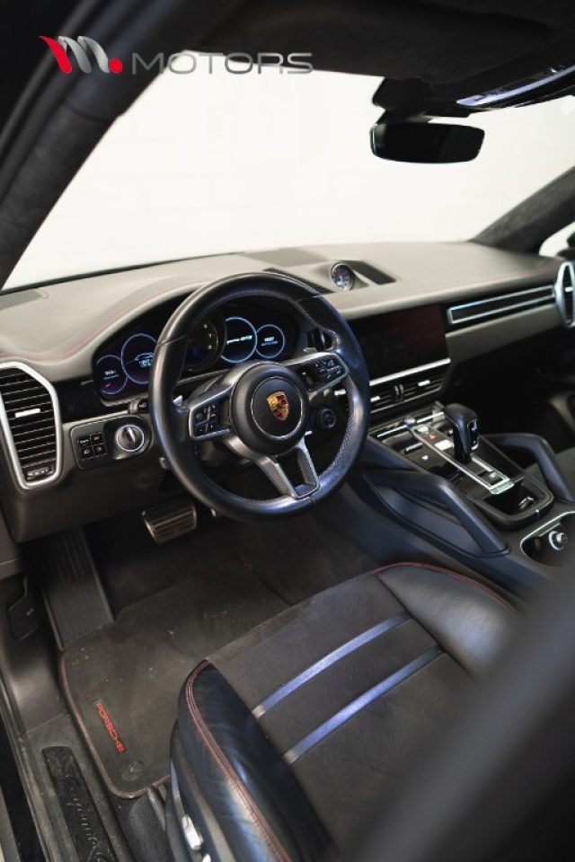 PORSCHE CAYENNE COUPE 4.0 GTS TIPTRONIC - foto 23