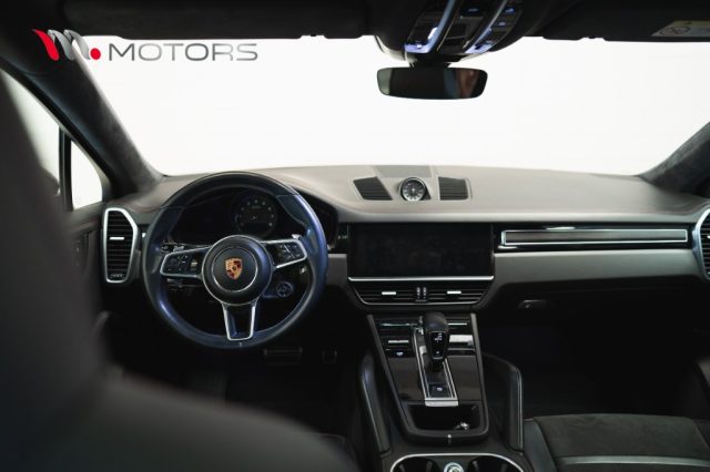 PORSCHE CAYENNE COUPE 4.0 GTS TIPTRONIC - foto 25