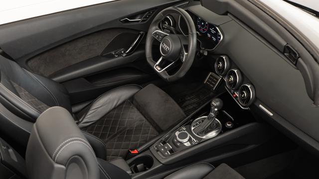 AUDI TT ROADSTER 40 TFSI S TRONIC - foto 34