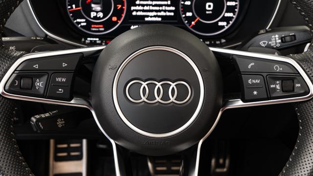 AUDI TT ROADSTER 40 TFSI S TRONIC - foto 14