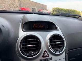 OPEL Corsa usata, con Sedile posteriore sdoppiato