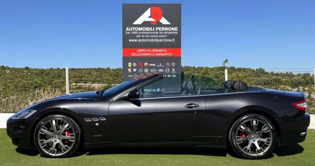 MASERATI GRANCABRIO 4.7 V8 SPORT (SOLO 29.650 KM CER - foto 28