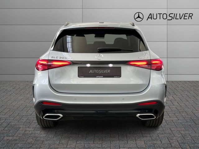MERCEDES-BENZ GLC 300 DE HYBRID EQ 4MATIC AMG LINE ADV - foto 3