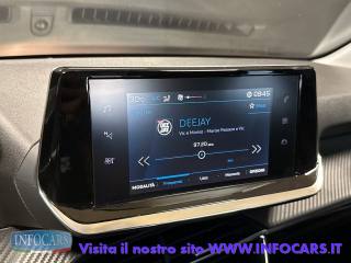 PEUGEOT 208 usata, con Volante in pelle