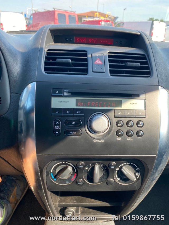 FIAT Sedici - foto: 2