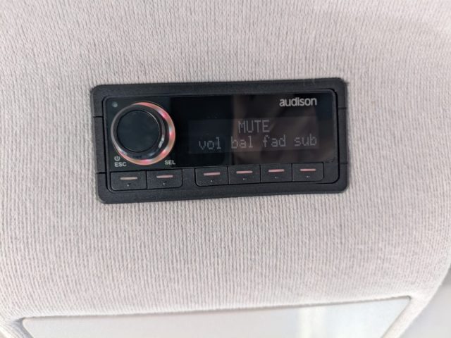 OPEL Corsa usata, con Cruise Control