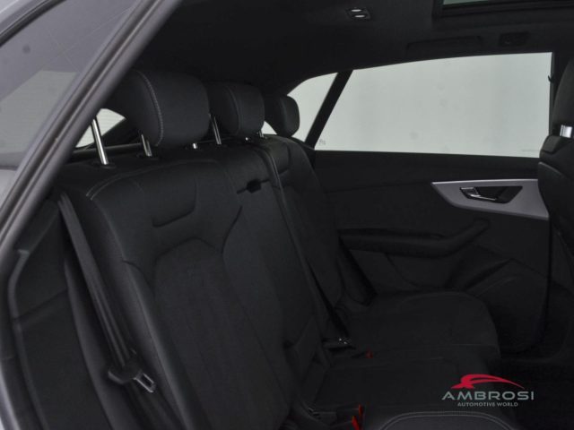 AUDI Q8 3.0 TDI MHEV S LINE EDITION QUAT - foto 11