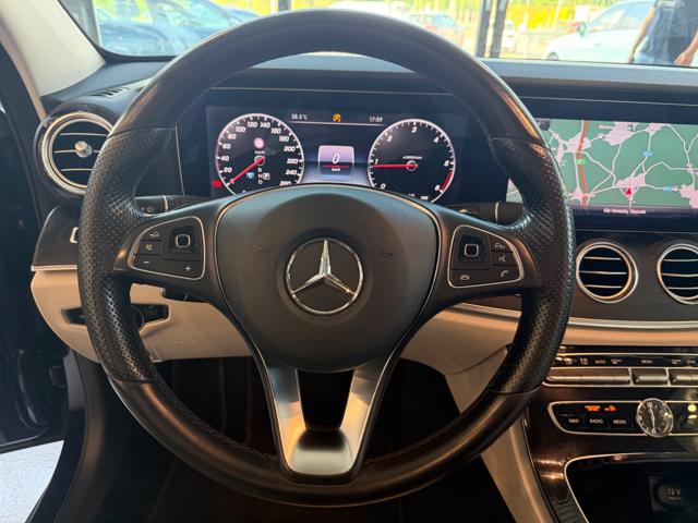 MERCEDES-BENZ E 220 D 4MATIC AUTO PREMIUM PLUS AMG - foto 8
