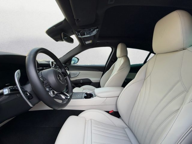 MASERATI GRECALE MHEV 330 CV AWD MODENA - foto 8