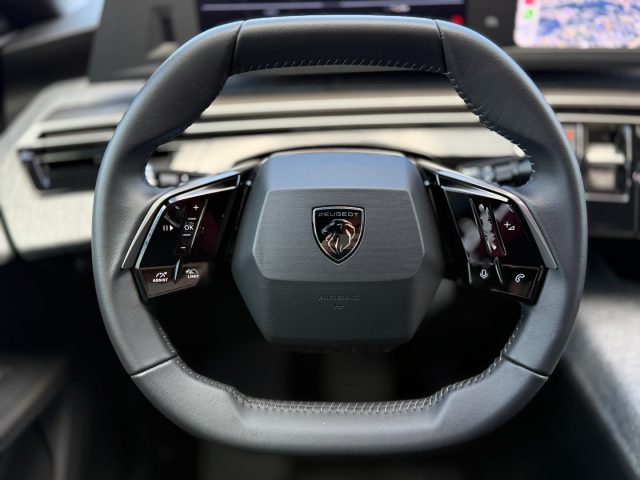 PEUGEOT 3008 HYBRID 145 E-DCS6 ALLURE - foto 9