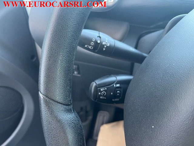 CITROEN C3 PICASSO 1.6 HDI 90 SEDUCTION - foto 14