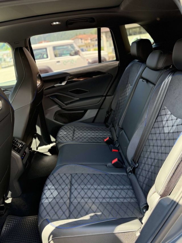 VOLKSWAGEN TIGUAN TIGUAN III 2024 1.5 ETSI R-LINE - foto 15