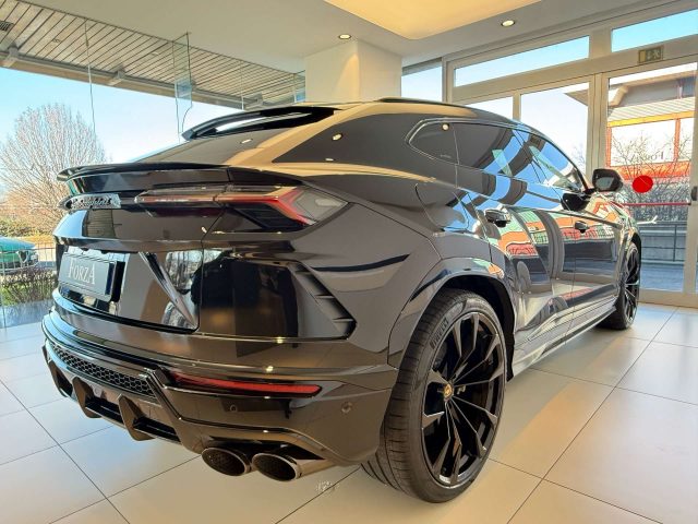 LAMBORGHINI URUS PEARL CAPSULE - foto 13