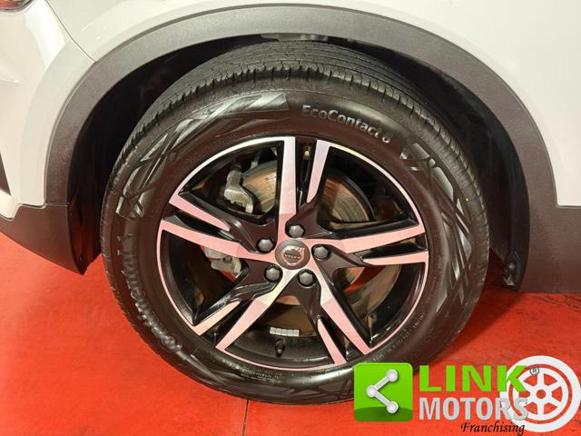 VOLVO XC40 D3 R-DESIGN MANUALE IVA FULL PEL - foto 31