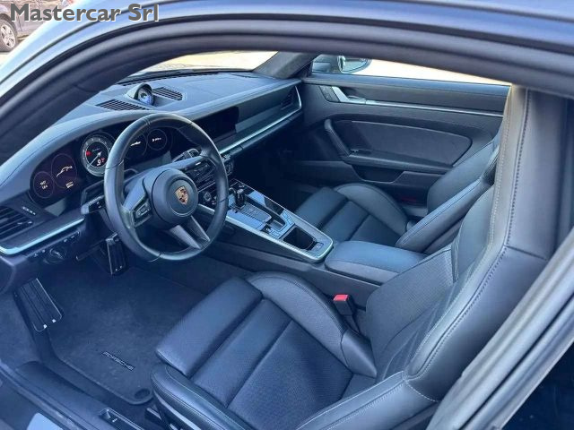 PORSCHE 992 911 TURBO COUPÈ GL658DB - foto 8