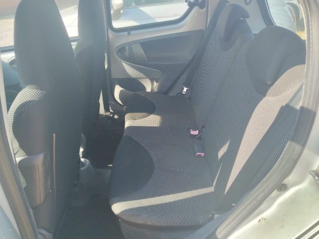 TOYOTA AYGO 1.0 12V VVT-I 5 PORTE NOW CONNEC - foto 8