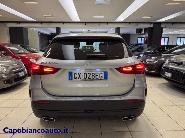 MERCEDES-BENZ GLA 200 D AUTOMATIC 4MATIC AMG LINE PREM - foto 6