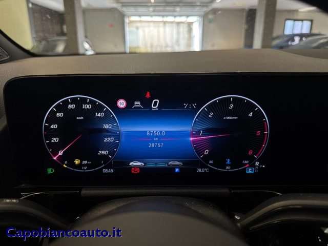 MERCEDES-BENZ GLA 200 D AUTOMATIC 4MATIC AMG LINE PREM - foto 19