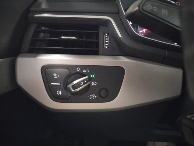 AUDI A4 AVANT 30 TDI S TR. BUSIN. EVO 17 - foto 26