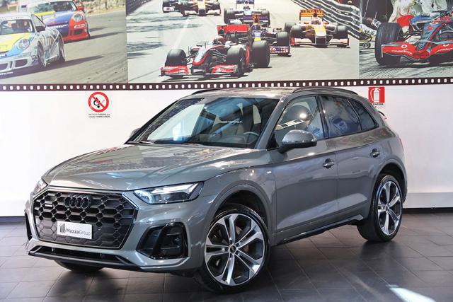 AUDI Q5 Grigio Chronos metallizzato