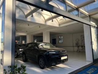JEEP Avenger usata, con Alzacristalli elettrici