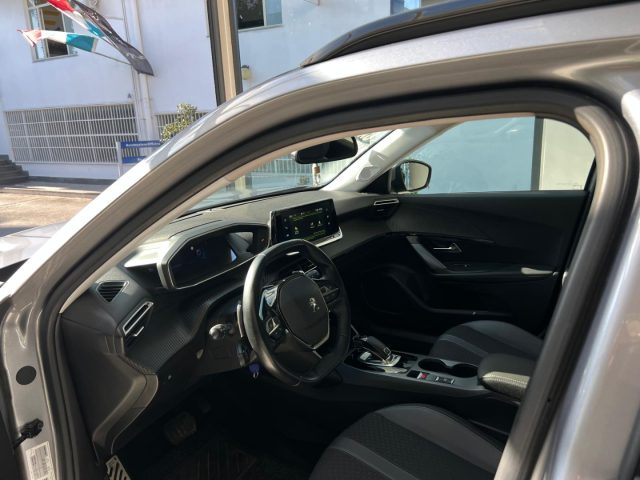 PEUGEOT 2008 usata, con Vivavoce