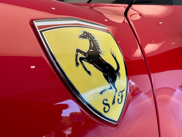 FERRARI 296 3.0 GTB - foto 9