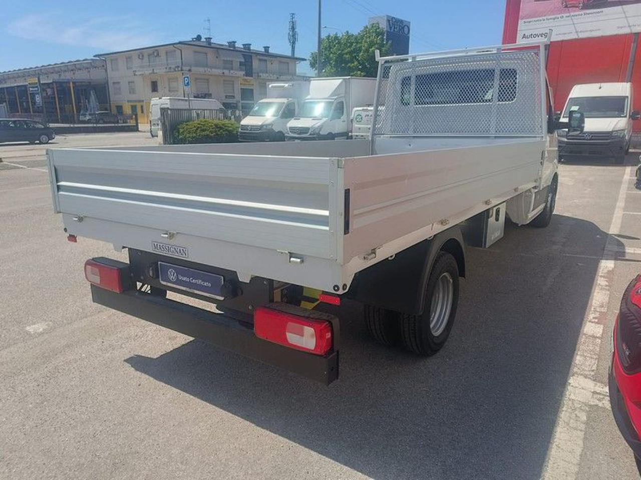immagine usato VOLKSWAGEN Crafter 50/35 2.0 TDI 163CV EVIe RWD PL-RG