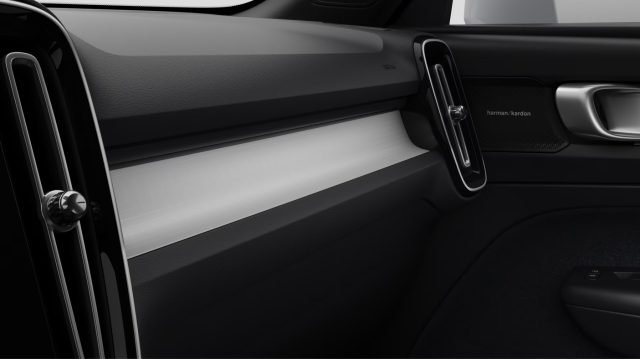 VOLVO XC40 CORE B3 AUTO PREZZO PROMO FINO A - foto 15