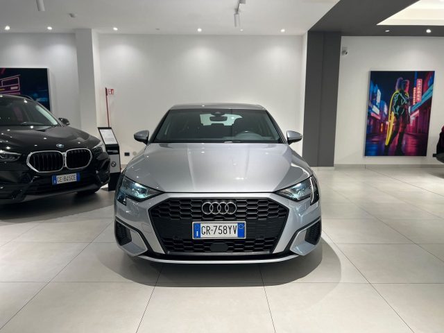 AUDI A3 SPORTBACK 30 TDI S TRONIC - foto 2