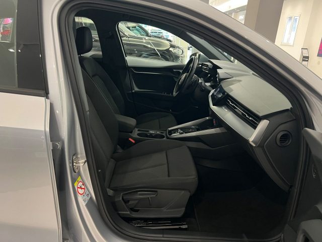 AUDI A3 SPORTBACK 30 TDI S TRONIC - foto 11