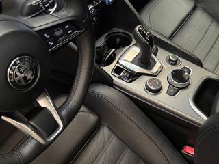 ALFA ROMEO Giulia usata, con Climatizzatore