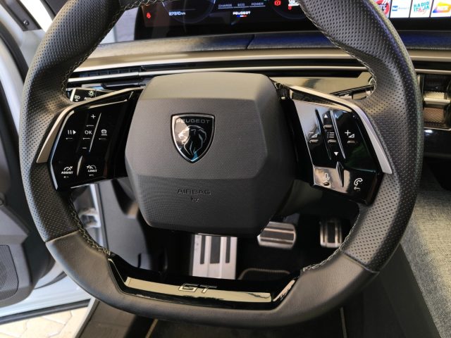 PEUGEOT 3008 HYBRID 136 E-DCS6 GT - foto 10