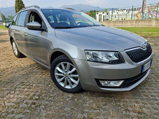 SKODA OCTAVIA WAGON 1.6 TDI CR AMBITION 105CV  - foto 5