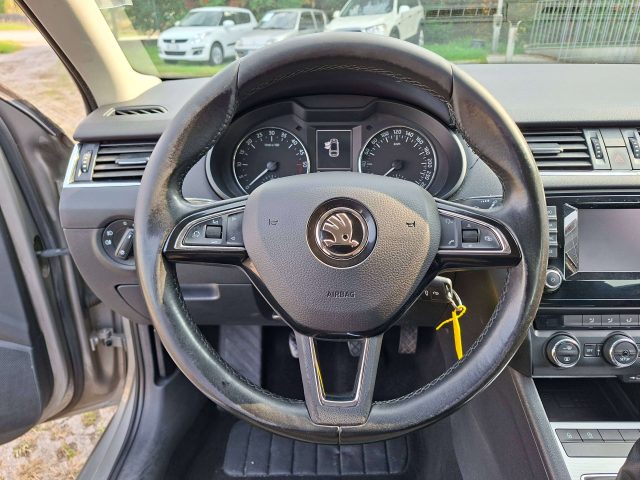 SKODA OCTAVIA WAGON 1.6 TDI CR AMBITION 105CV  - foto 11